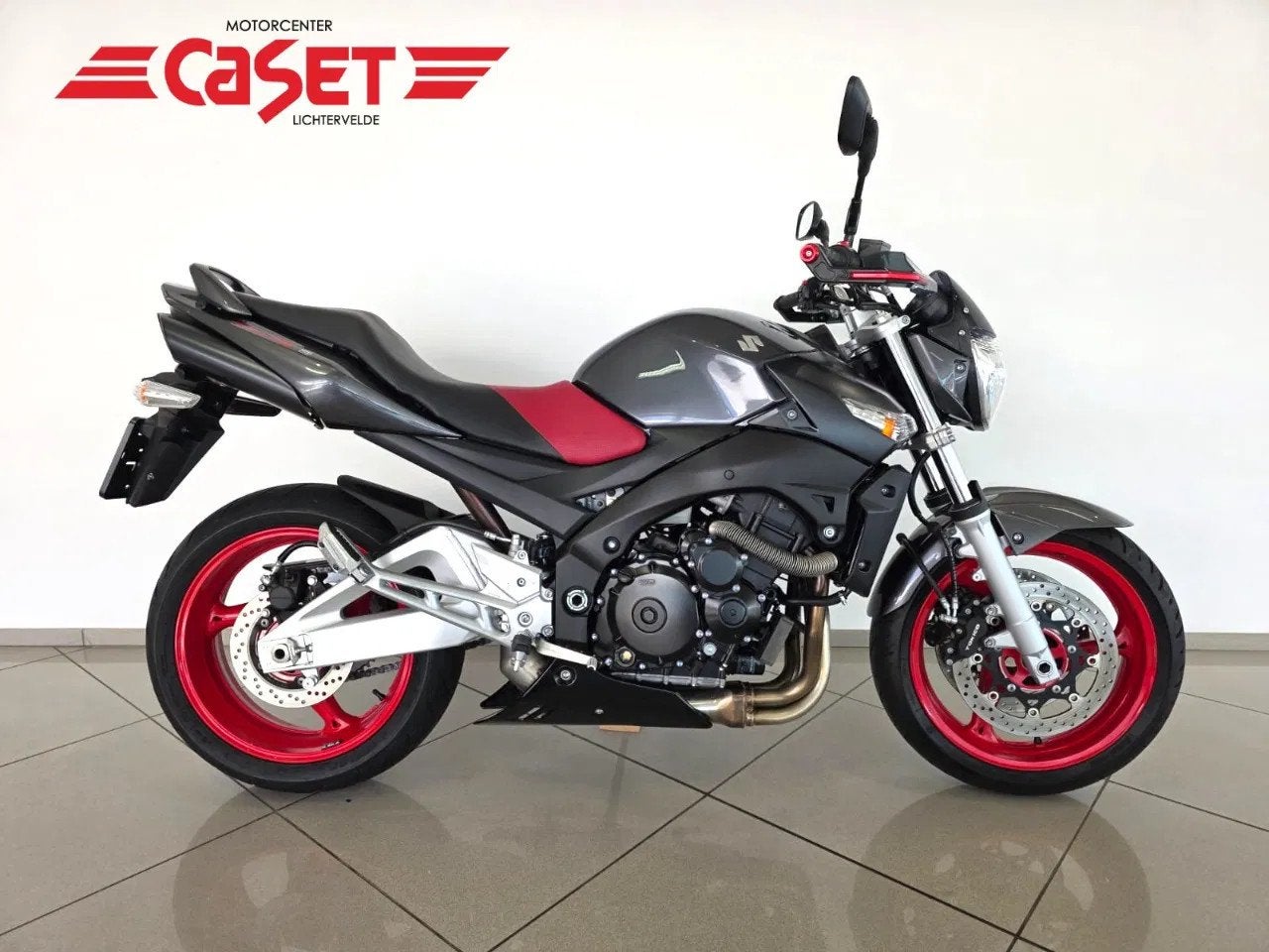 Suzuki GSR 600 (année de construction 2008), Motos, 600 cm³, Entreprise, Plus de 35 kW, Autre