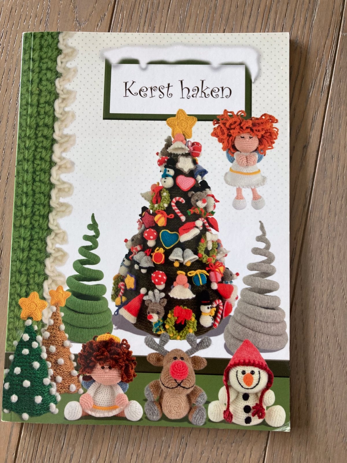 Anja Toonen - Kerst haken, Boeken, Hobby en Vrije tijd, Breien en Haken, Anja Toonen, Ophalen of Verzenden, Zo goed als nieuw