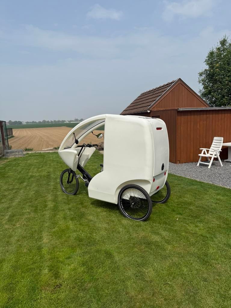 Drie-wielige bakfiets, Ophalen, Zo goed als nieuw