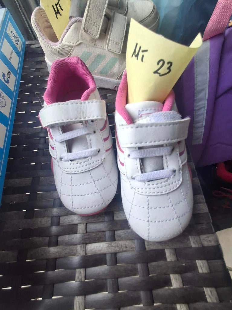 Kinderschoenen maat 23 lonsdale, Kinderen en Baby's, Ophalen