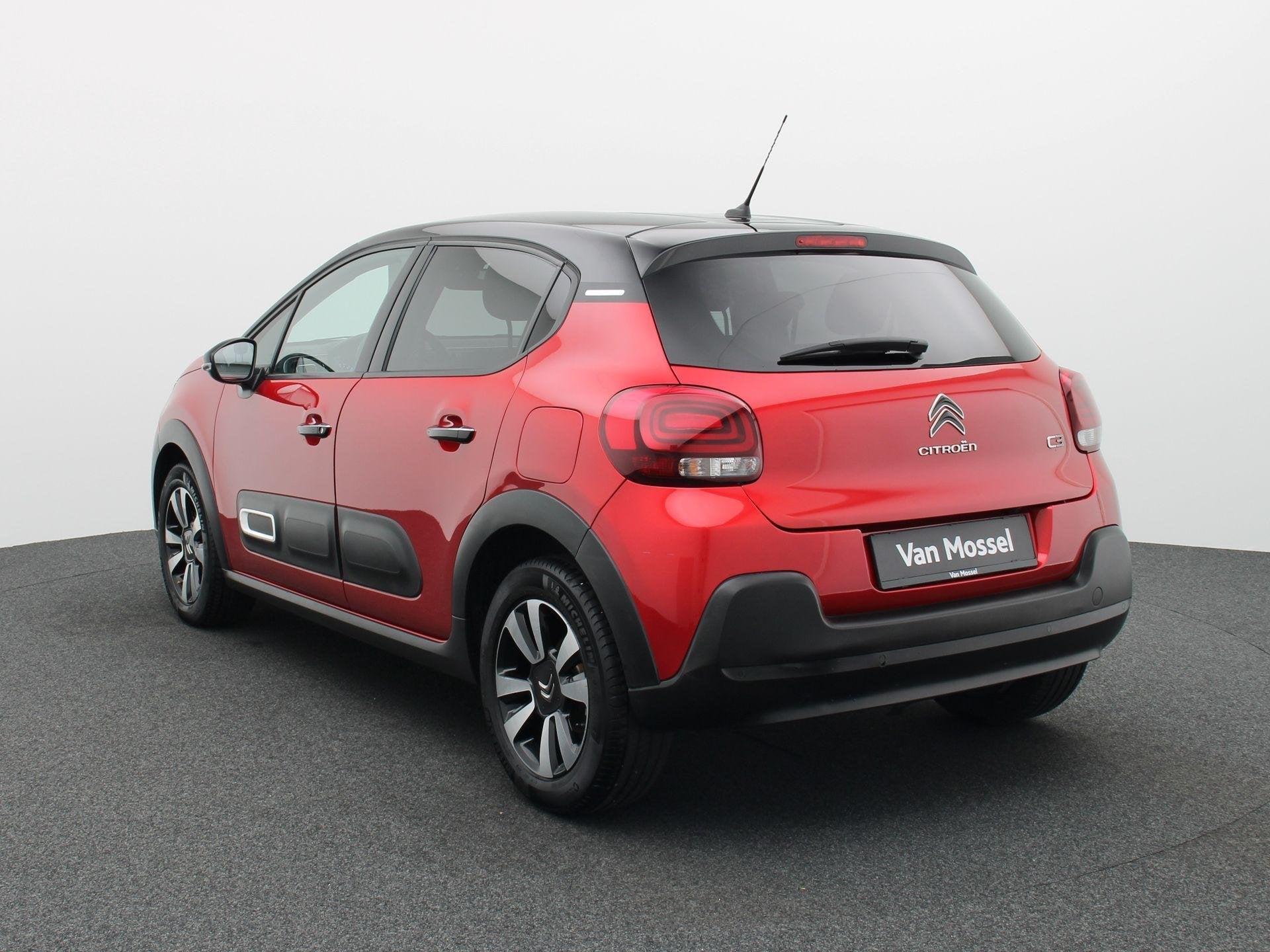 Citroen C3 1.2 PureTech 110 S&S MAN6 Feel, Dealer onderhouden, Euro 6, 1199 cc, 1165 kg