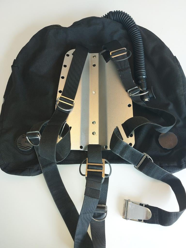 Wing Apeks backplate staal, Watersport en Boten, Ophalen, Gebruikt, Trimvest of Wing