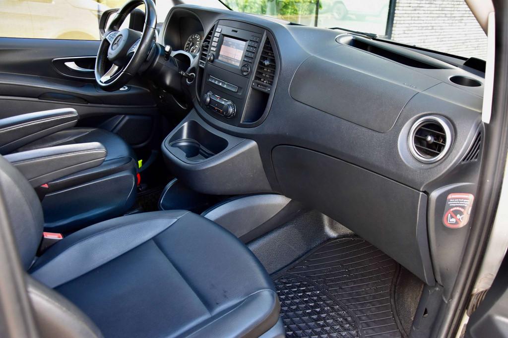 Mercedes-Benz Vito 119CDi Lichte vracht * AUTOMAAT * SILVER, Auto's, Achterwielaandrijving, Gebruikt, Zwart, 2987 cc