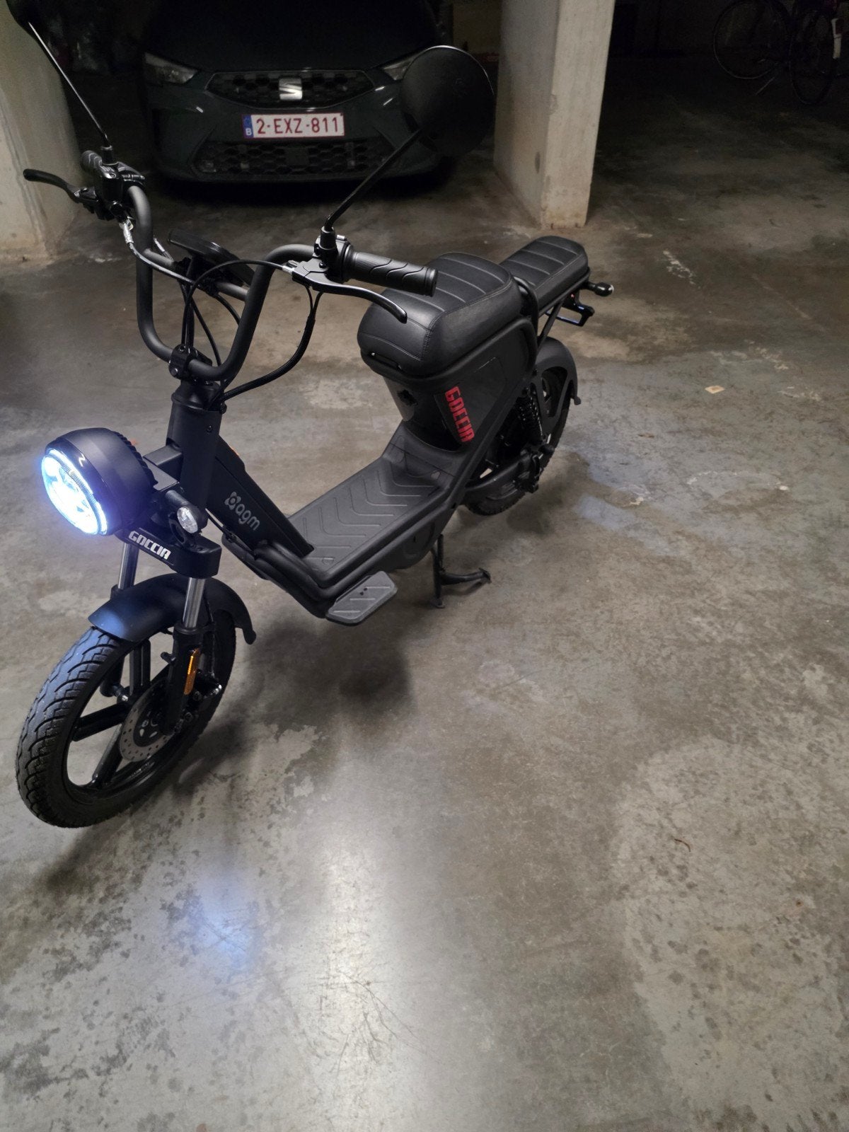 nieuwe elektrische scooter van AGM klasse A!, Fietsen en Brommers, Ophalen