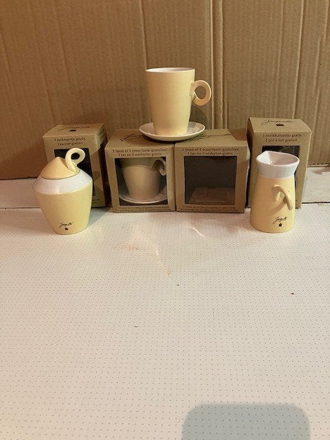 Koffiesetje Jacqmotte, Ophalen