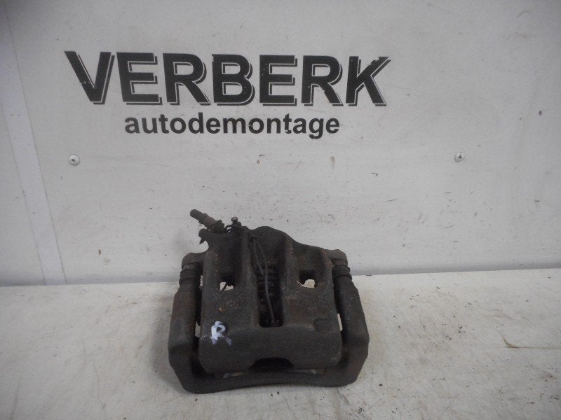 ETRIER DE FREIN AVANT DROIT Peugeot 406 Coupé (8C), Kontakt-peugeot@peugeot.com, Utilisé, Peugeot Deutschland GmbH, Bahnhofsplatz
65423  Rüsselsheim, DE
