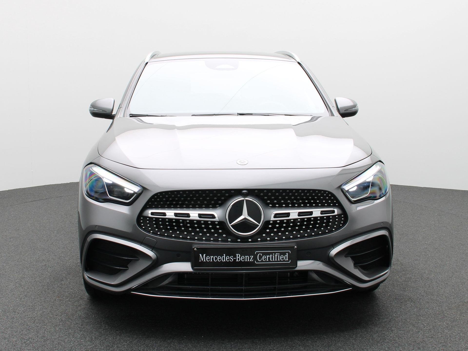Mercedes-Benz GLA 250 e AMG Line + TREKHAAK + MULTIBEAM LED, Dealer onderhouden, Zwart, 4 cilinders, 16 kWh