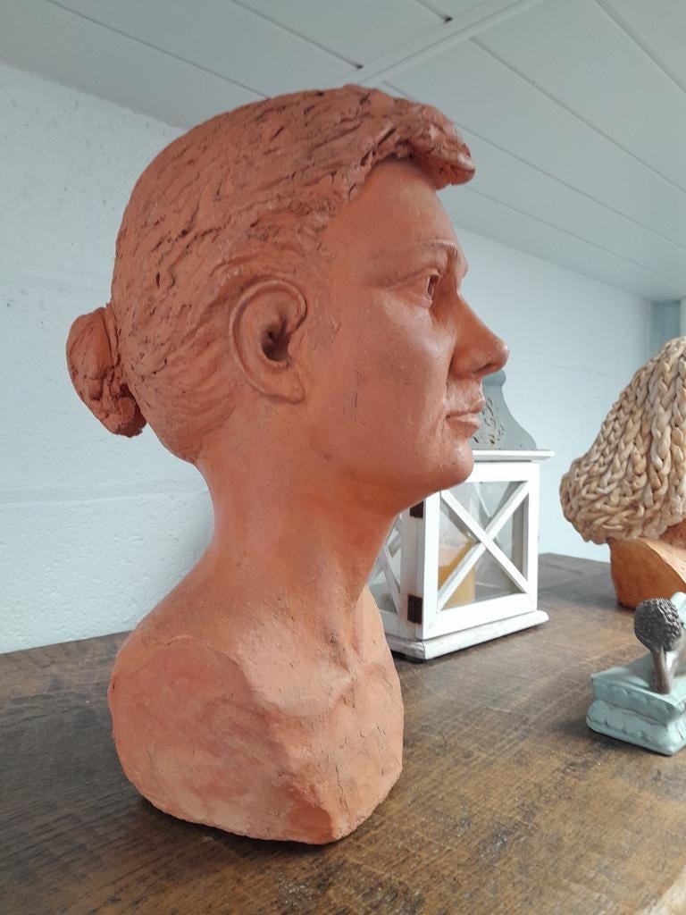 Beelden(terracotta), Ophalen