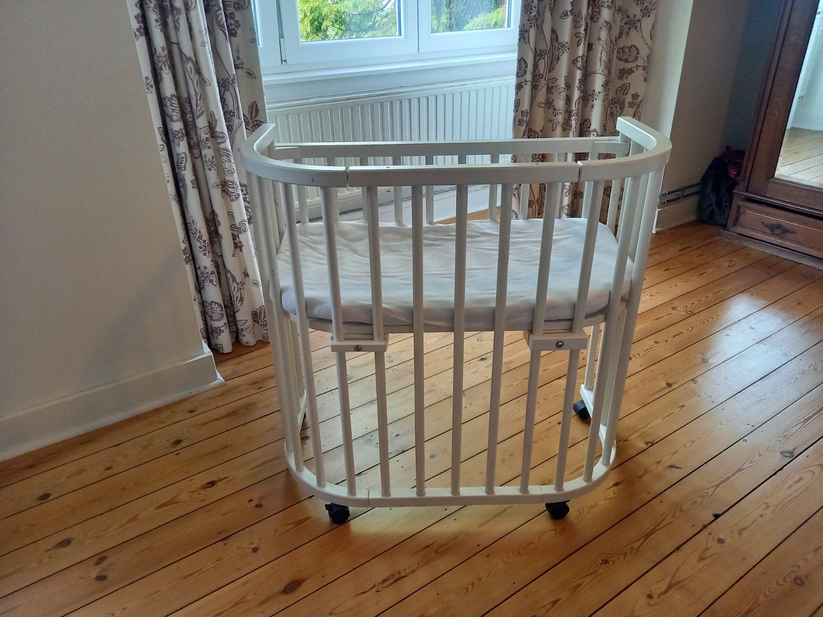 Baby bay co sleeper, Enfants & Bébés, Parcs, Enlèvement
