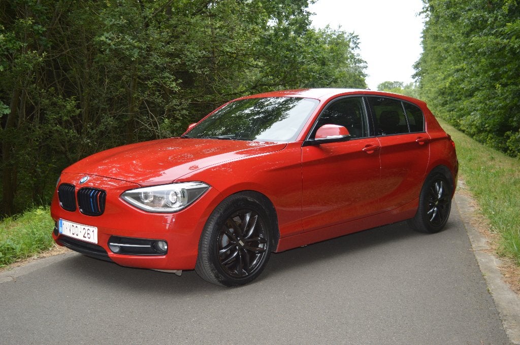 BMW 116D Sportline / Shadowline, Euro 5, 1995 cc, Zwart, 4 cilinders
