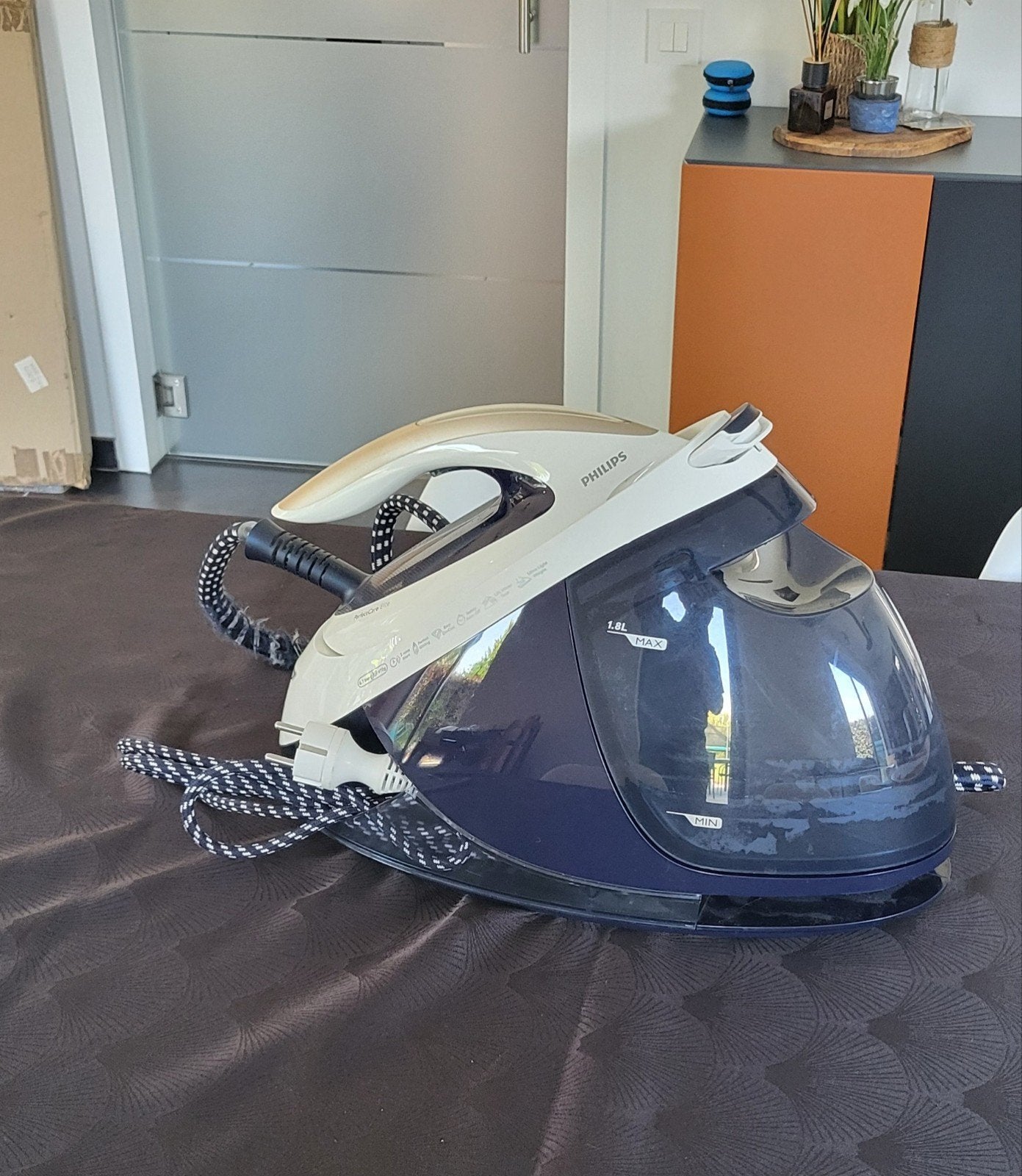 Centrale vapeur Philips Perfectcare Élite à réparer, Enlèvement