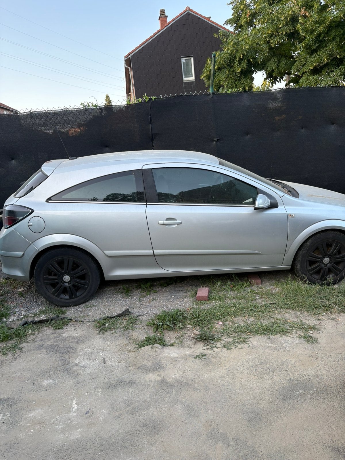 Opel astra 1.7dti diesel année 2008 avec 231.000km export, Argent ou Gris, Boîte manuelle, Noir, Particulier