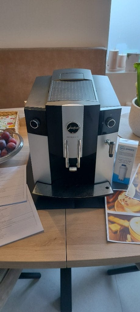 Jura Impressa C5 Gereviseerd, Electroménager, Cafetières, Reconditionné, Café moulu, Café en grains, Cafetière, 10 tasses ou plus