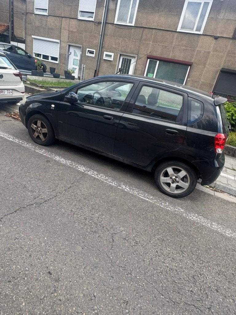 CHEVRELET KALOS NIKEL 92000km AUTOMAAT, Auto's, Chevrolet, Stof, Kalos, Zwart, 5 zetels