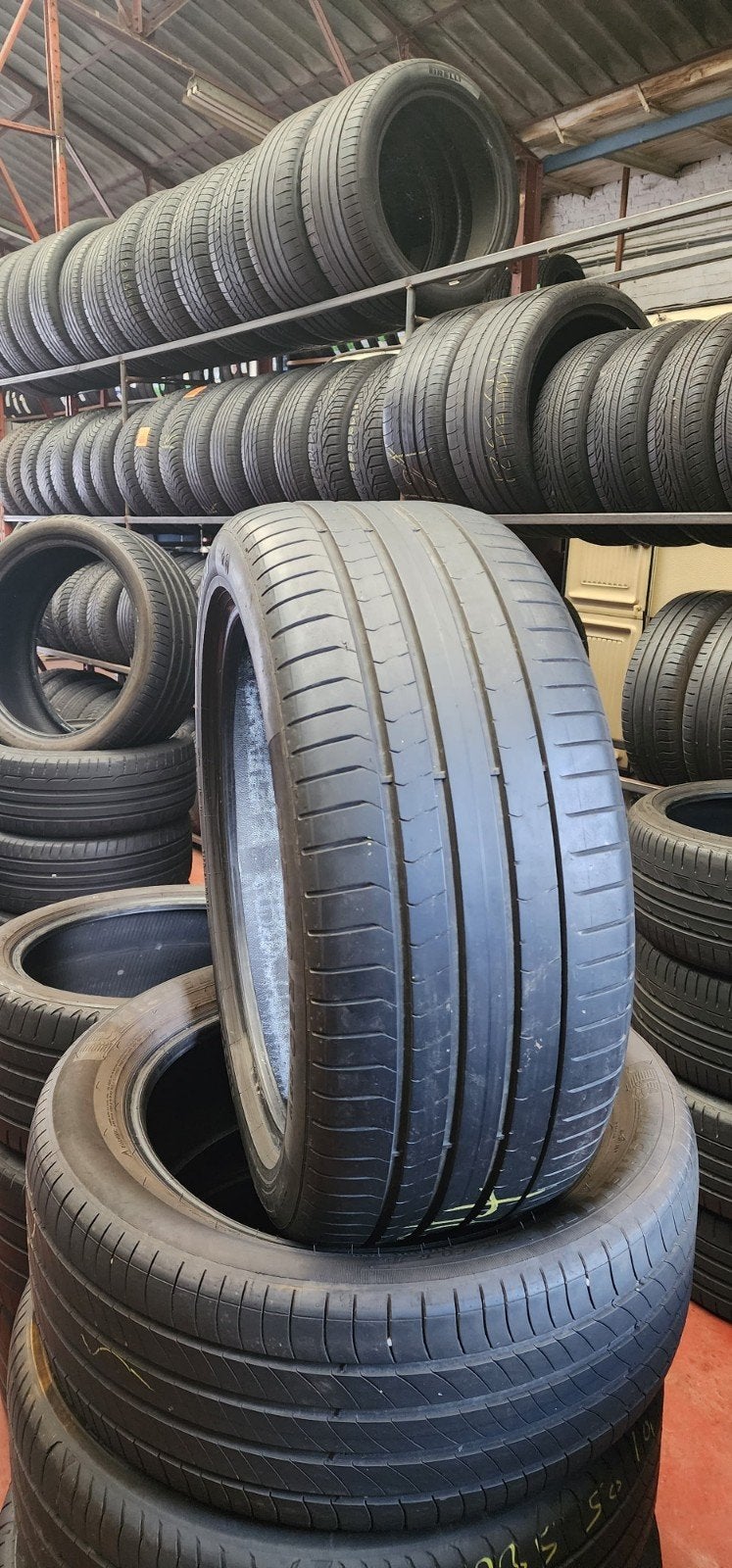 275/40R20 PIRELLI TOP QUALITÉ AVEC MONTAGE ET ÉQUILIBRAGE, Enlèvement