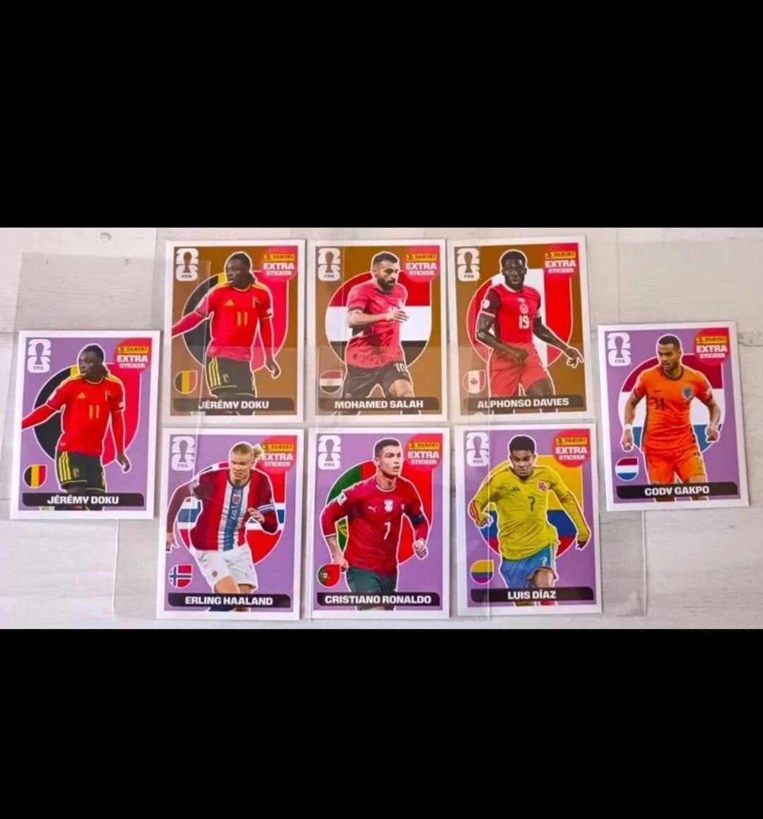 EXTRA STICKERS BEAU LOT RONALDO SALAH HAALAND DOKU, Collections, Articles de Sport & Football, Envoi, Comme neuf