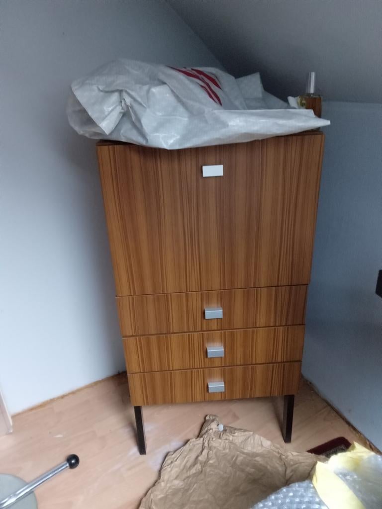 Meuble meurop, Ophalen