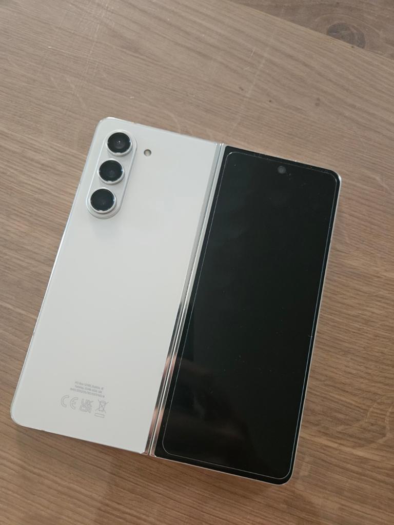Samsung z fold 5, Enlèvement, Galaxy Z Fold