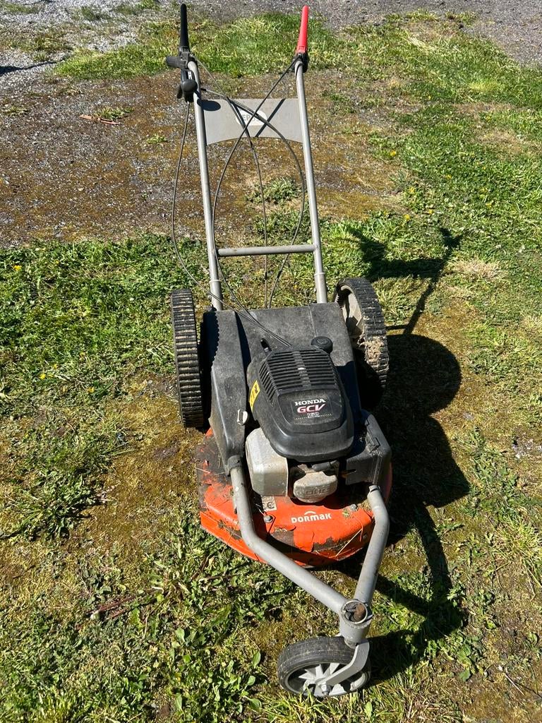 Tondeuse débroussailleuse moteur honda, Enlèvement, Comme neuf, Tondeuses à gazon à essence
