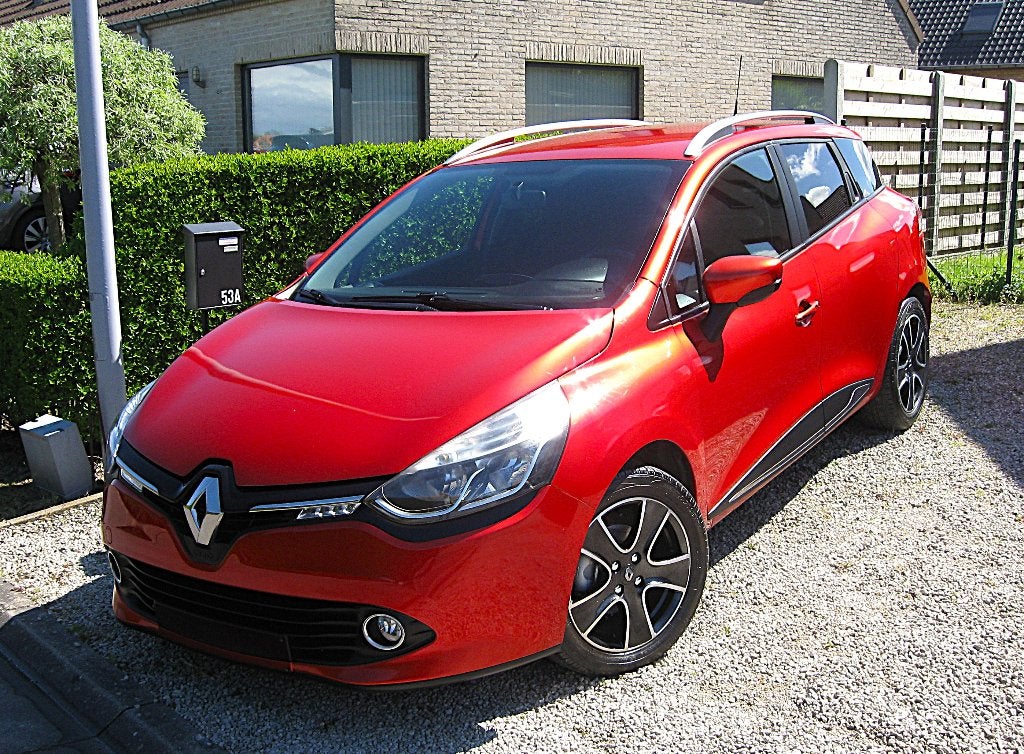 Renault CLIO, Prima  Onderhouden met Vele Opties.!, Auto's, USB, 5 deurs, Particulier, Onderhoudsboekje