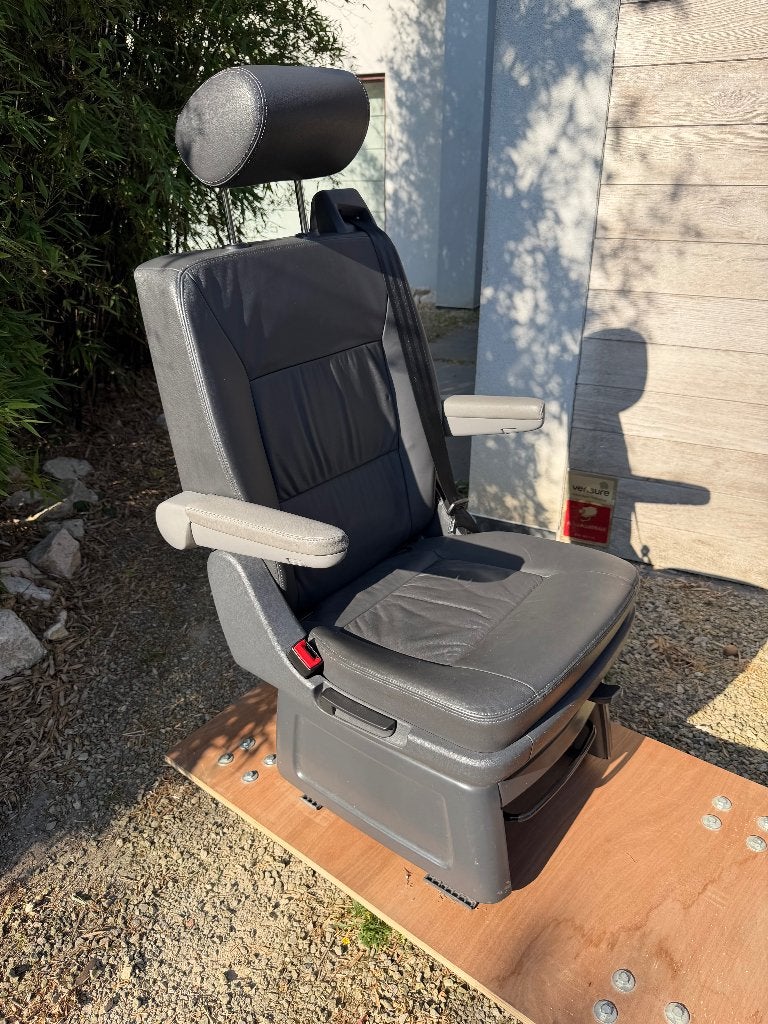 1x VW TRANSPORTER - CALIFORNIA - MULTIVAN DRAAISTOEL, Auto-onderdelen, Interieur en Bekleding, Volkswagen, Ophalen