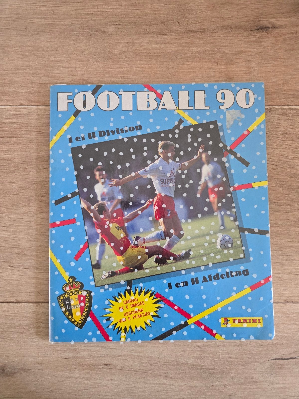 Album Panini Football 90 Belgique 1989-1990 environ 200 imag, Hobby & Loisirs créatifs, Enlèvement ou Envoi, Comme neuf