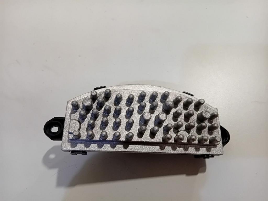 Kachelweerstand Seat Leon, Onderdelen@venauto.nl, Van der Ven Autorecycling B.V., Gebruikt, Ettenseweg 76, 4706 PB Roosendaal, The Netherlands