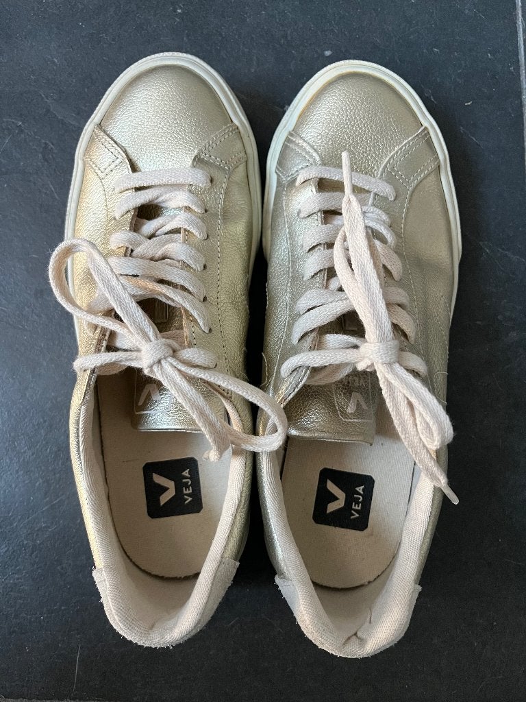 Sneakers Veja goudkleur leer maat 39, Overige kleuren, Veja, Ophalen of Verzenden, Zo goed als nieuw