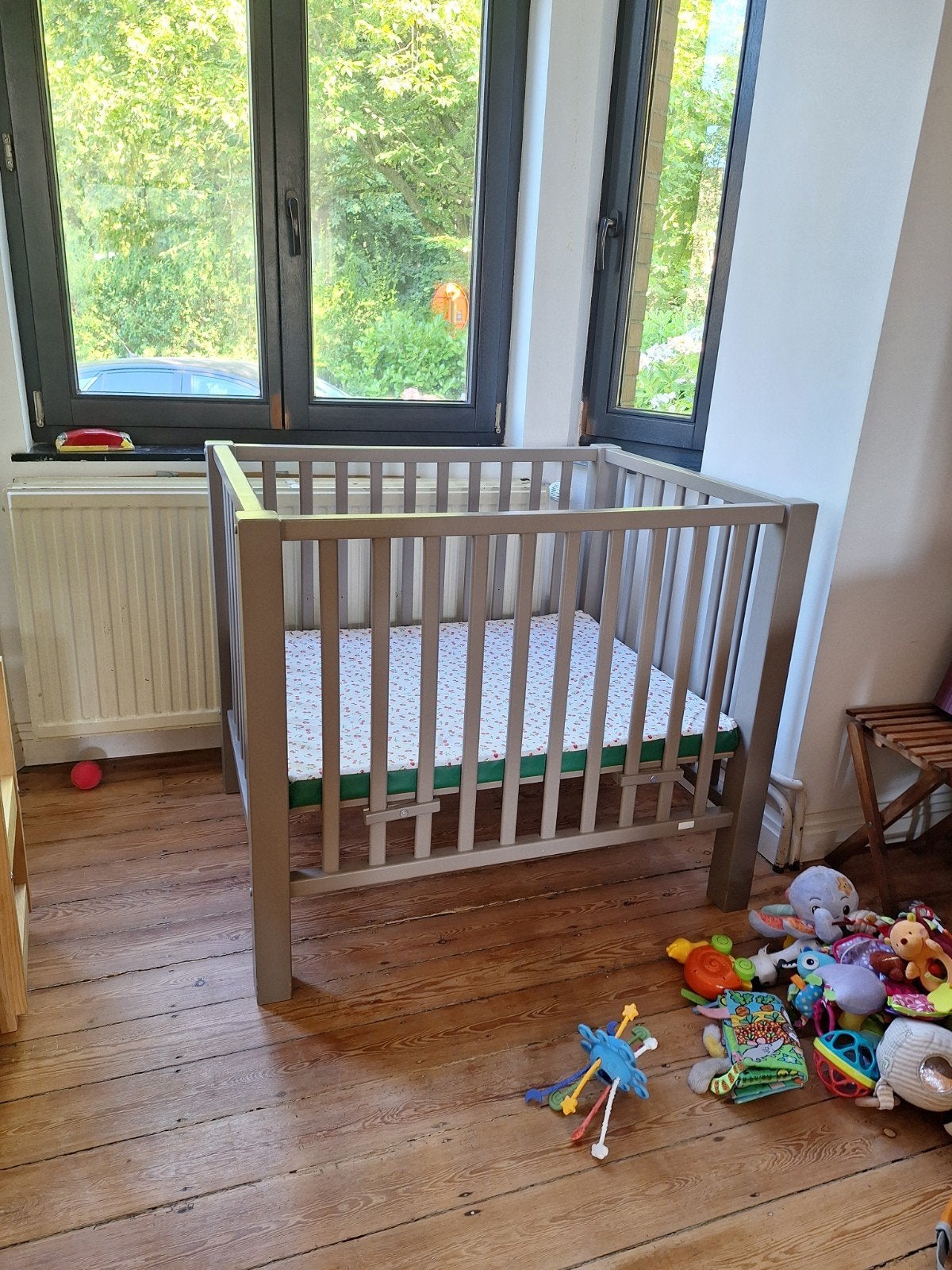 Parc bébé Quax avec matelas et housse, Enlèvement, Utilisé, Réglable en hauteur
