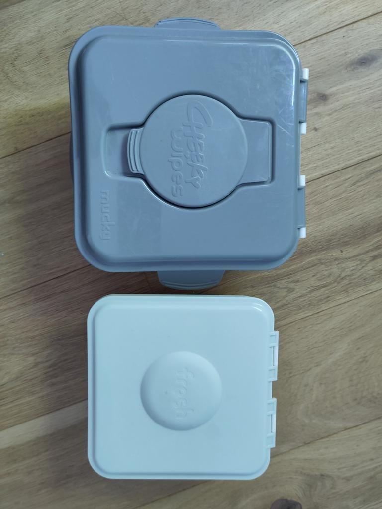 Dozen voor cheeky wipes billendoekjes, amper gebruikt, Ophalen