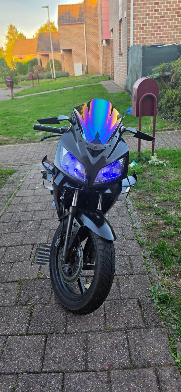 125cc, Motoren, Ophalen