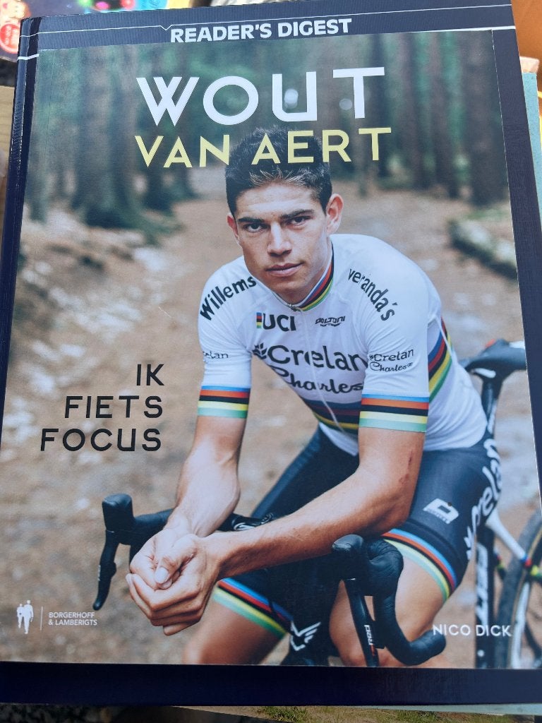 Wout van aert boek, Ophalen, Zo goed als nieuw