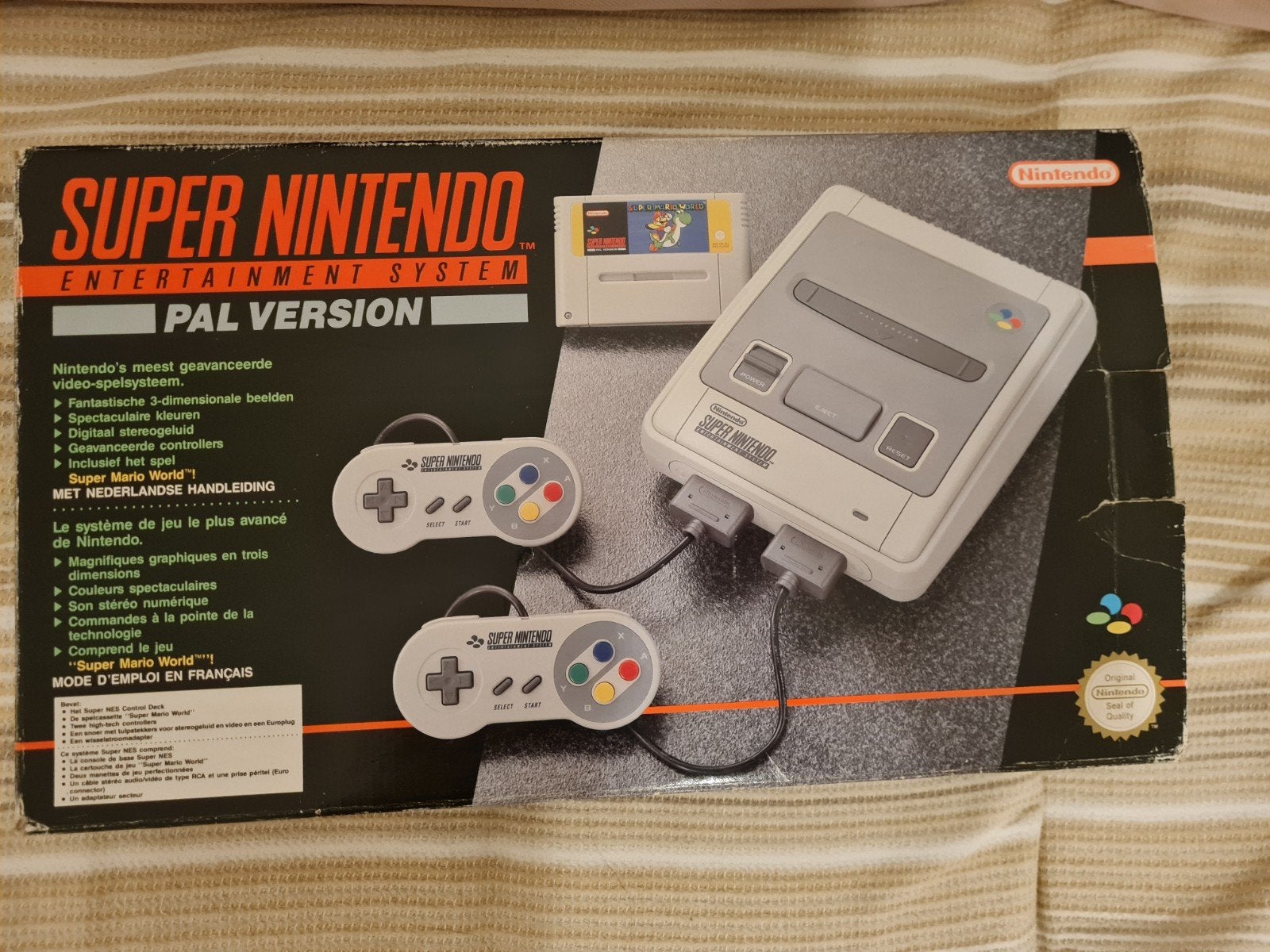 1 Super Nintendo-console in doos