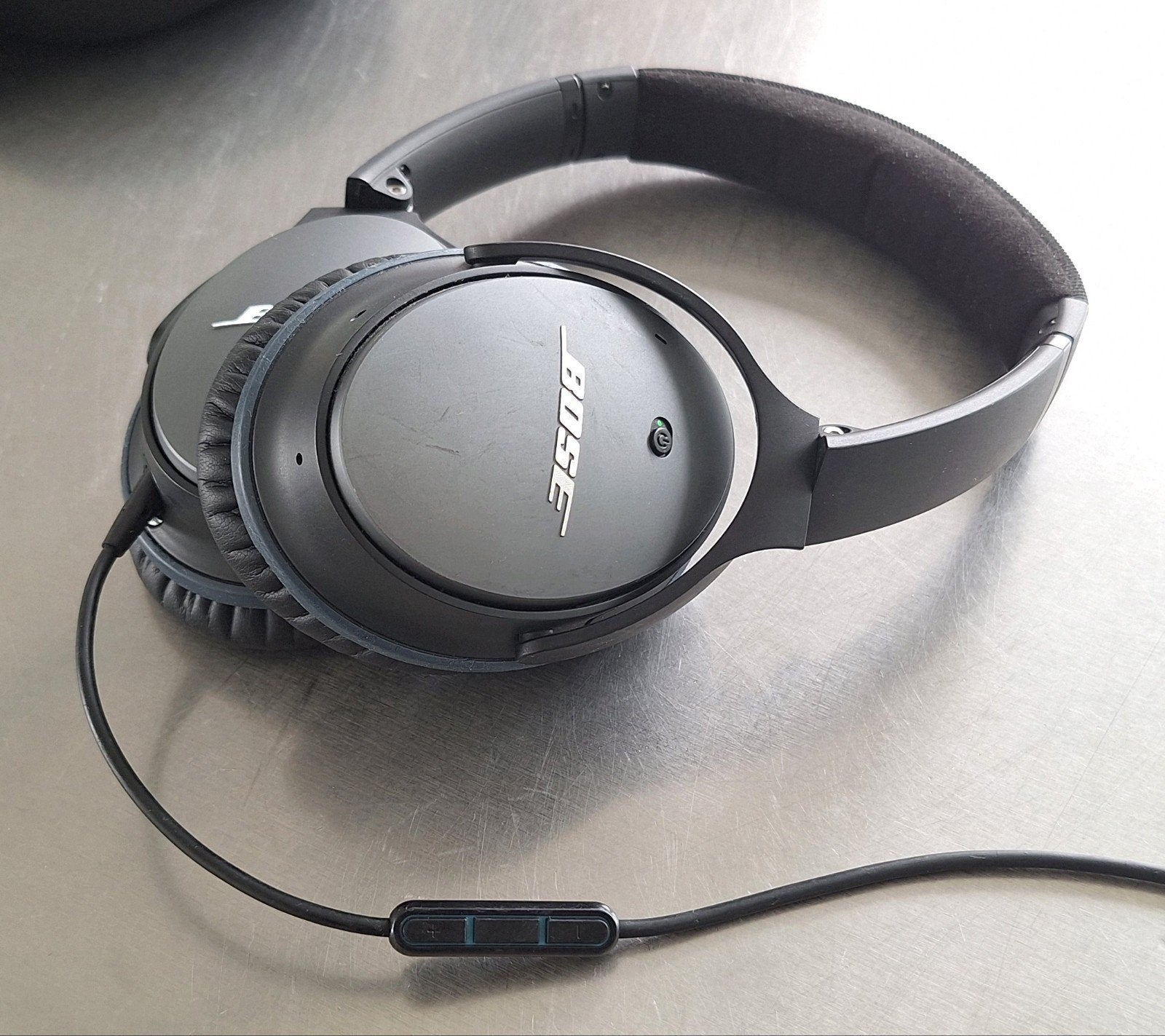 Bose Quiet Comfort 35 met noise cancelling, Gebruikt, On-ear, Ophalen of Verzenden, Zwart
