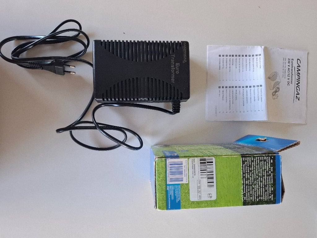 CAMPINGAZ adapter 12V/203V voor elektrische koelbox, Caravans en Kamperen, Koelboxen, Ophalen of Verzenden, Zo goed als nieuw