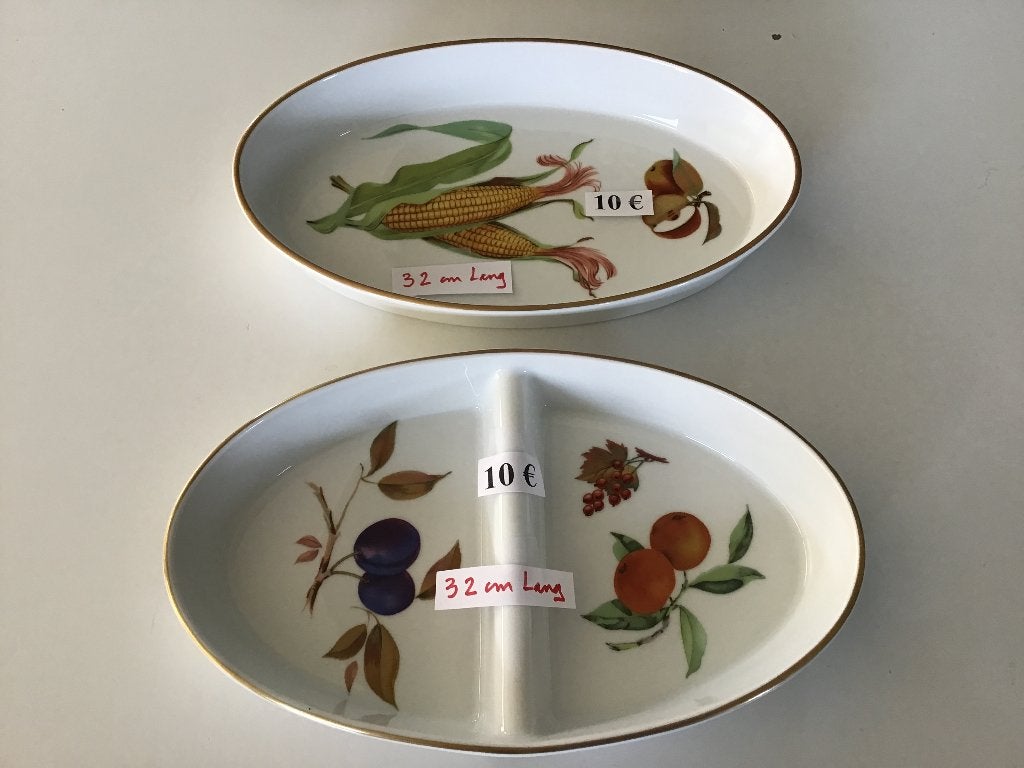 4 mooie ovenschalen "Evesham" aan 10 euro per schaal, Ophalen of Verzenden, Zo goed als nieuw