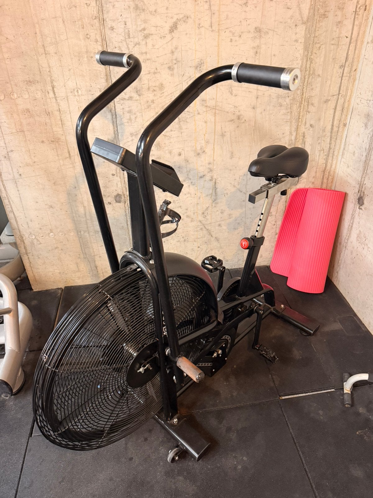 Airbike/assault bike, Ophalen, Zo goed als nieuw, Airbike