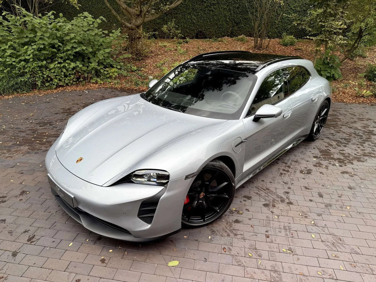 Porsche Taycan GTS Sport Turismo 93.4 kWh/Porsche Approved 0, Autos, Argent ou Gris, Achat, Euro 6, Alcantara