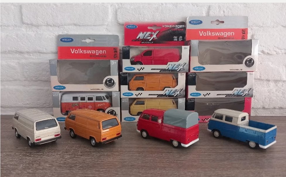 8x Vw schaalmodellen : T3 bussen , T1 (pickup) & T5 , NIEUW, Ophalen, Nieuw, Auto