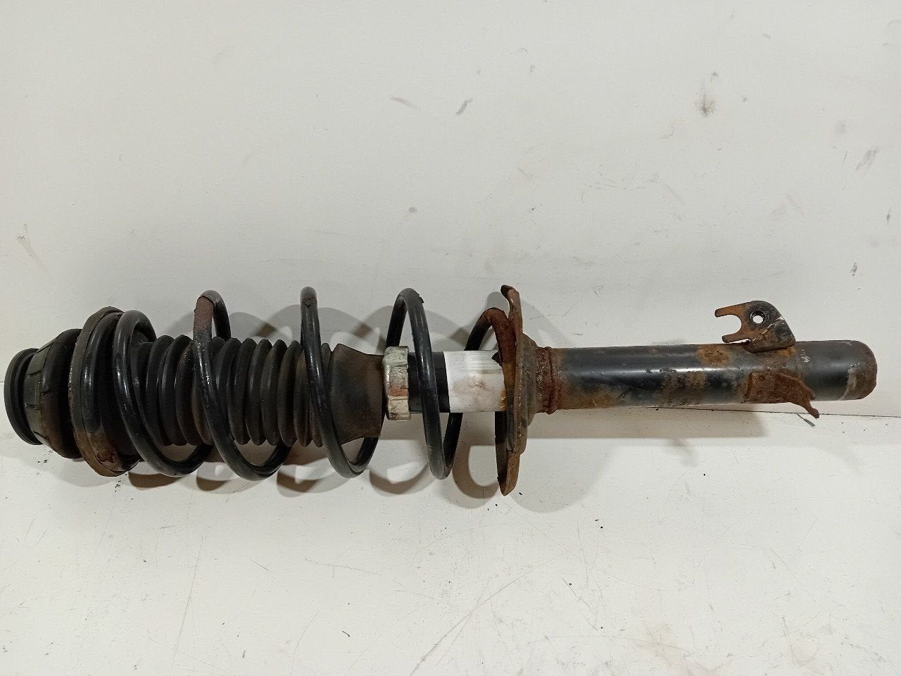 Veerpoot rechts voor Toyota Aygo, Onderdelen@venauto.nl, Van der Ven Autorecycling B.V., Ettenseweg 76, 4706 PB Roosendaal, The Netherlands