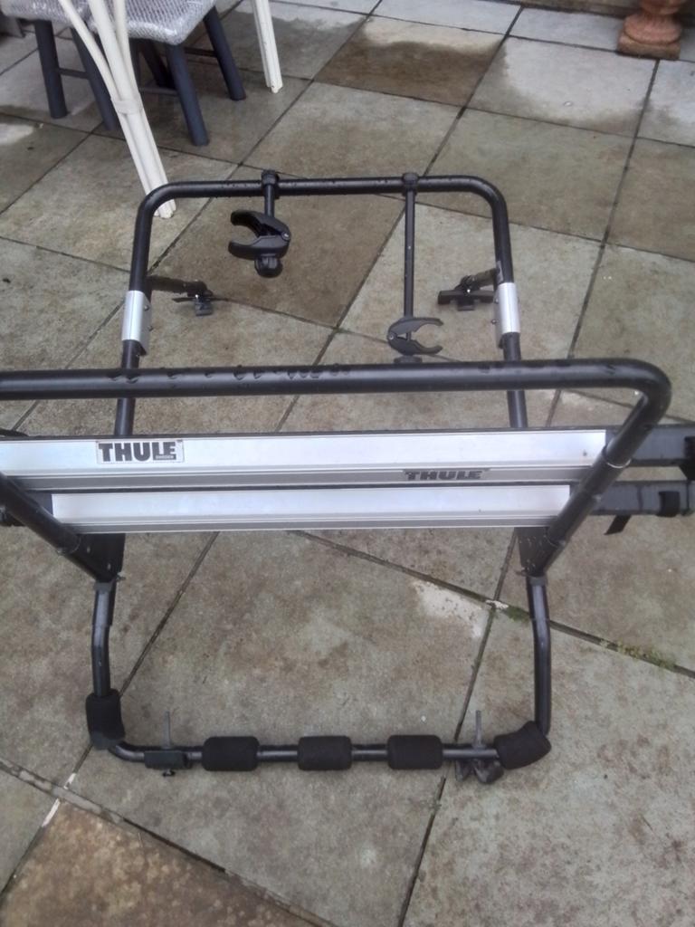Fietsrek voor camper 2 fietsen  thule, Ophalen, 2 fietsen