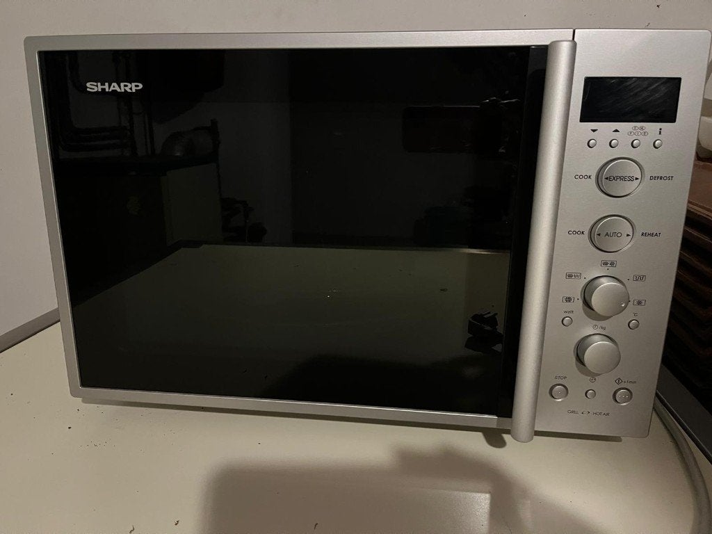 Microgolfoven - 40L - Grill & Hetelucht, Ophalen, Microgolfoven, Zo goed als nieuw, Draaiplateau