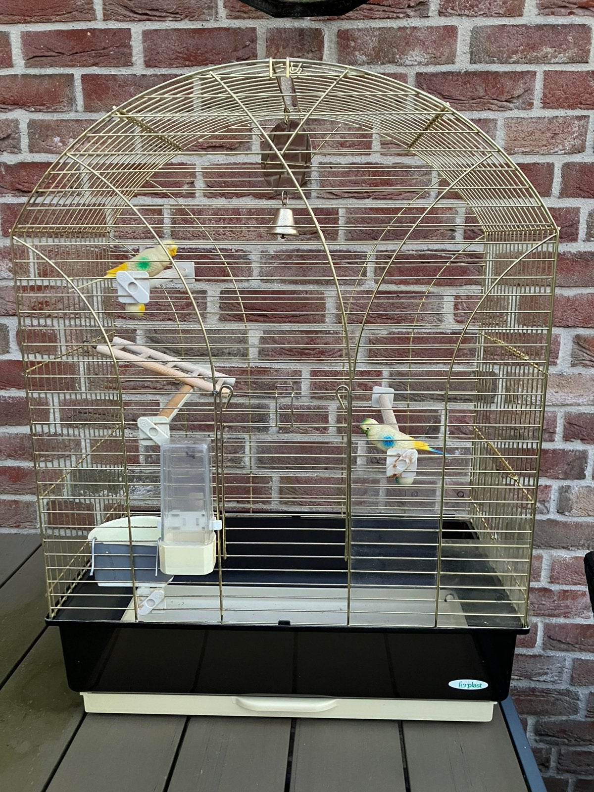 GROTE VOGELKOOI IMAC GOUDKLEUR OP STAANDER NU 60 EURO, Dieren en Toebehoren, Ophalen, Zo goed als nieuw, Overige materialen, Vogelkooi
