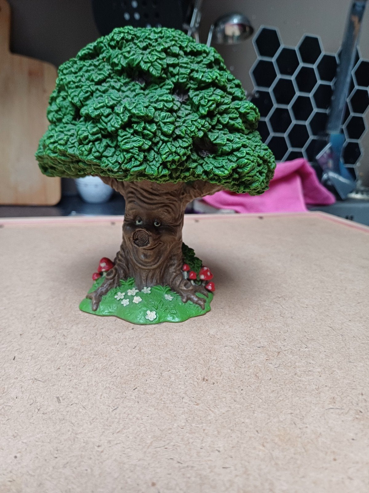 De Efteling beeldje sprookjesboom H 16cm, Verzamelen, Ophalen of Verzenden, Zo goed als nieuw, Beeldje of Poppetje