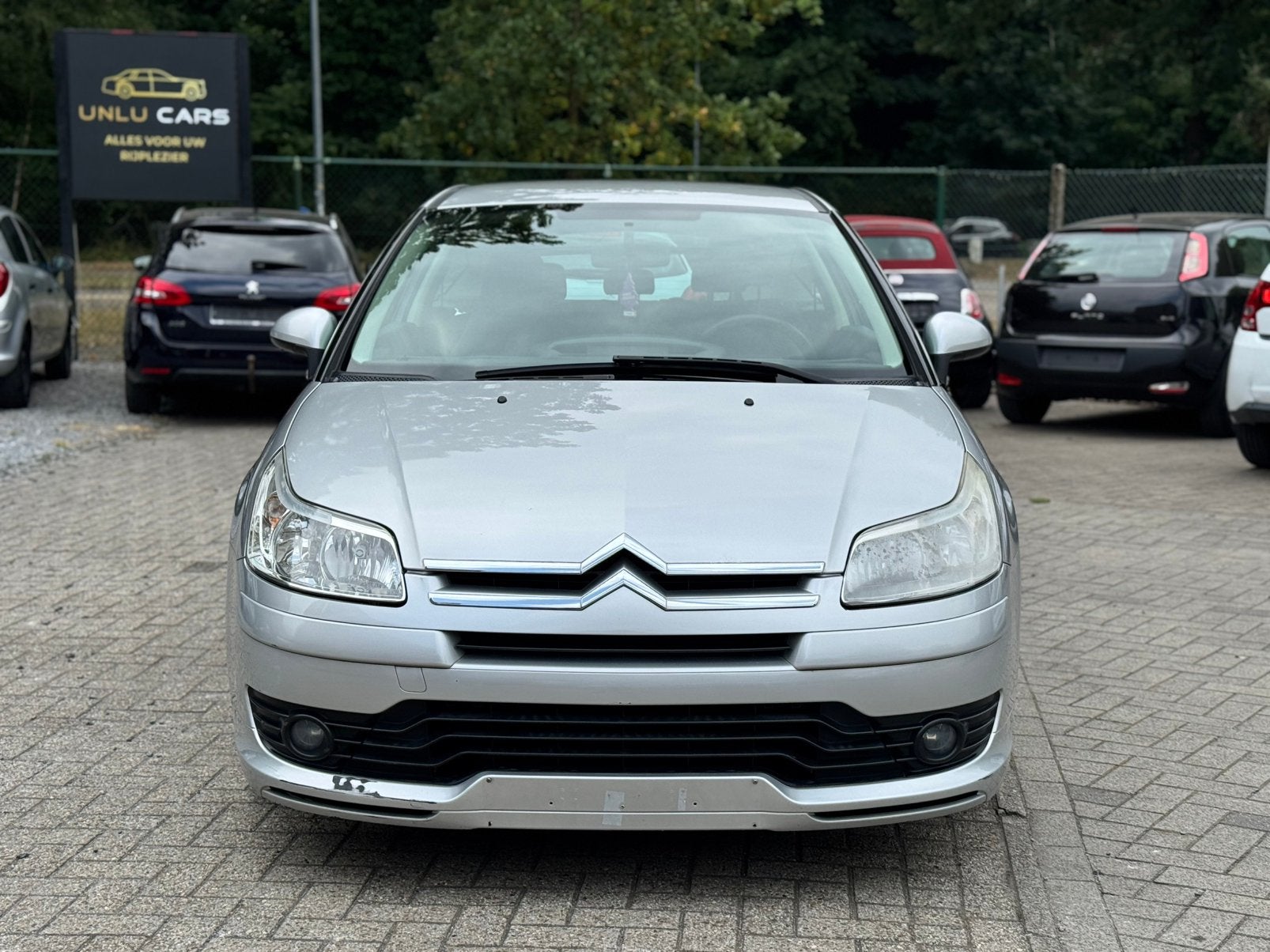 CITROEN C4 1.4 BENZINE 136.000KM, Voorwielaandrijving, Stof, 1360 cc, Airbags