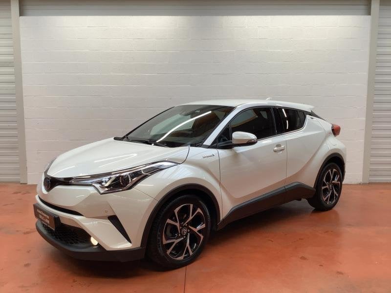 Toyota C-HR 1.8 C-LUB Toyota C-HR C-Lub 1.8 HSD Auto CVT, Automaat, https://public.car-pass.be/vhr/cde7a2a6-1e42-481d-b6fa-d7bbc1c4b312