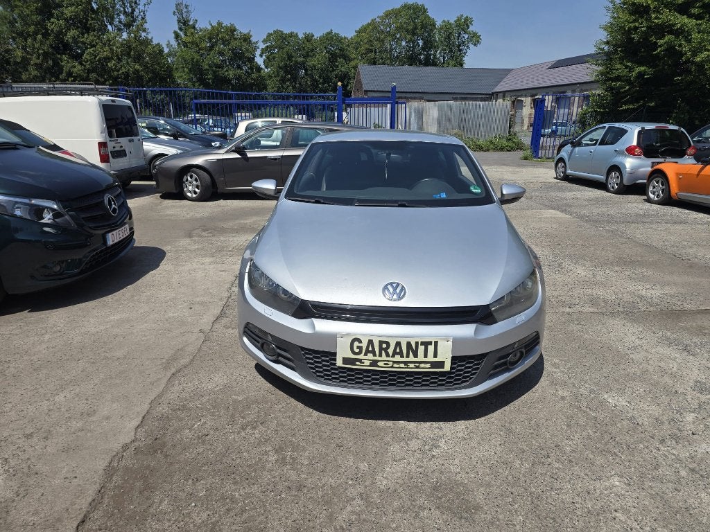 Volkswagen scirocco 1400cc essence 184000km ve clim GARANTIE, Autos, Achat, Entreprise, Alcantara, Noir