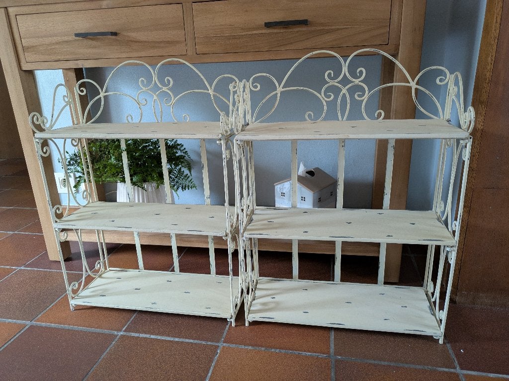 2 Vintage metalen sier rekjes, Verzamelen, Ophalen, Huis en Inrichting
