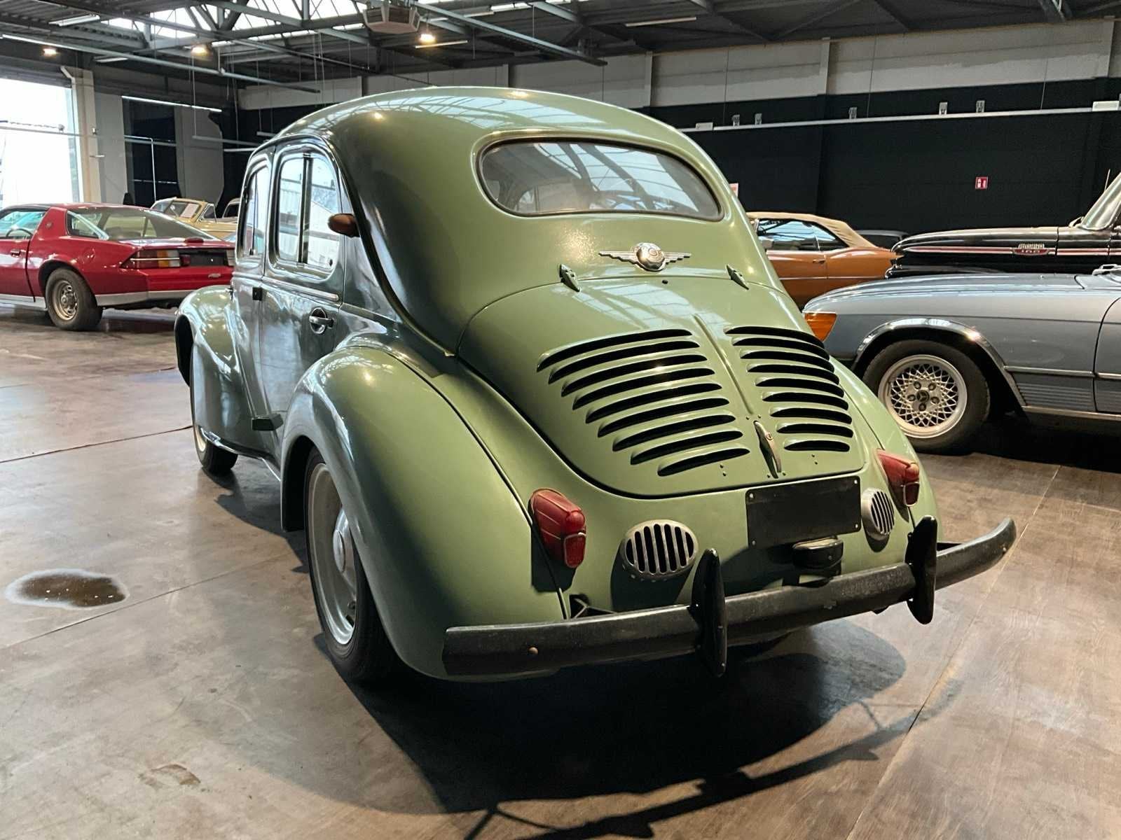 1957 : Renault 4CV, Achat, Entreprise, Renault, Autre carrosserie
