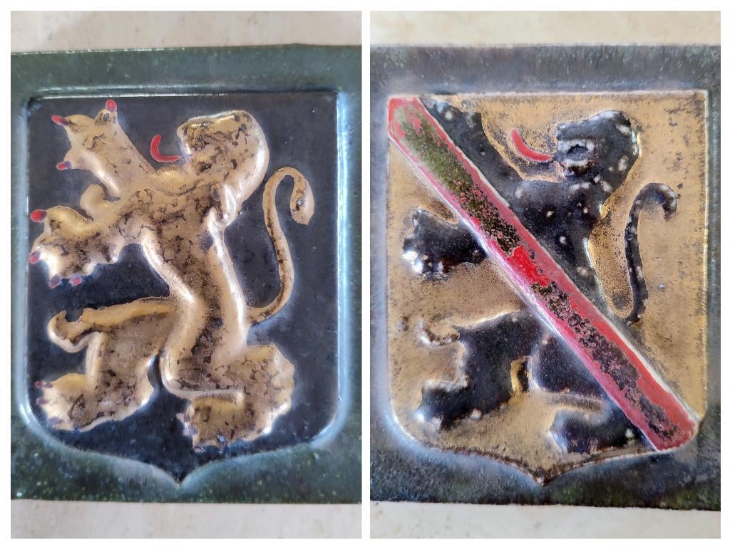 Rare : Roger Guérin, Bouffioulx. Lion Héraldique. 2 pièces, Enlèvement ou Envoi